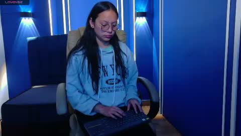Snapshot of katalina07 chatting on 07/12/26, 12:18 Katalina online show from 07/12/26, 12:18