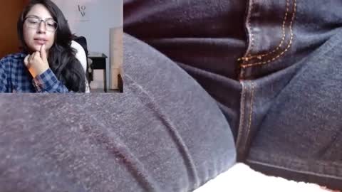 Snapshot of katalina_dm chatting on 01/10/25, 02:35 Katalina online show from 01/10/25, 02:35