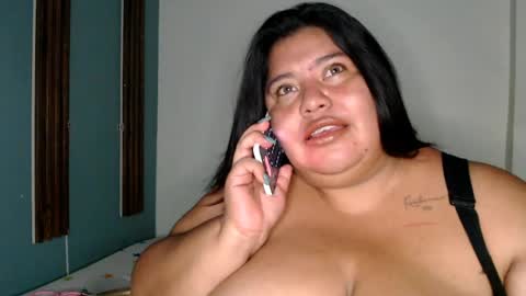 Snapshot of katalina_gomez6921 chatting on 04/25/26, 11:24 Kata online show from 04/25/26, 11:24