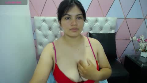 Snapshot of katalina_santana25 chatting on 01/07/25, 06:56 katalina santana25 online show from 01/07/25, 06:56