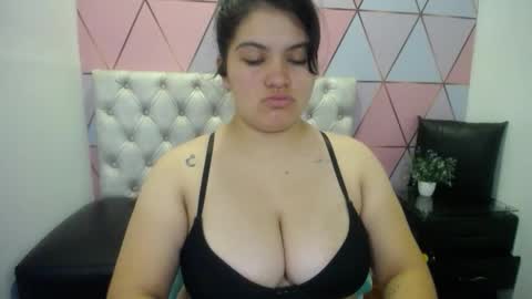 katalina santana25 online show from 03/09/26, 08:24