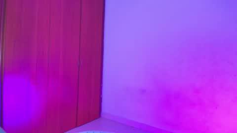 katalinaaswad online show from 12/02/25, 05:24