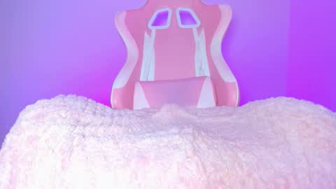 katalinaferreirax online show from 12/20/25, 09:44