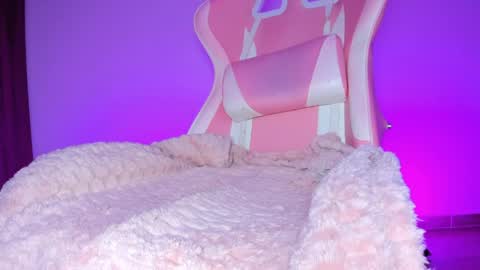 katalinaferreirax online show from 03/30/26, 01:17