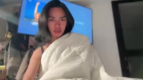 Snapshot of katanaxs chatting on 11/17/25, 05:08 katanaxs online show from 11/17/25, 05:08