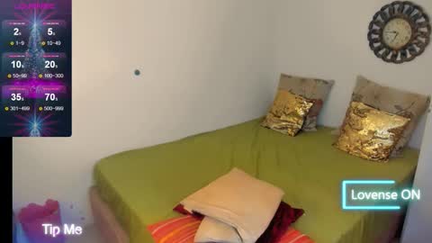 Snapshot of katarina_hot_mistress chatting on 01/05/26, 05:38 katarina online show from 01/05/26, 05:38