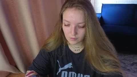 Kate online show from 06/25/26, 05:45