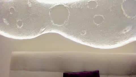 Kate online show from 10/28/25, 09:50