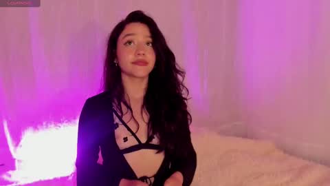 Snapshot of kate_crown chatting on 02/24/25, 09:52 Kate Crown online show from 02/24/25, 09:52