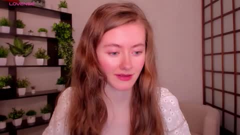 Kate online show from 10/22/25, 02:45