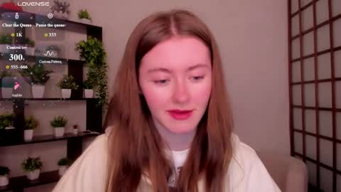 Snapshot of kate_cuddle chatting on 04/28/26, 02:38 Kate online show from 04/28/26, 02:38