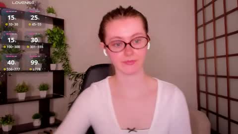 Snapshot of kate_cuddle chatting on 05/07/26, 02:28 Kate online show from 05/07/26, 02:28