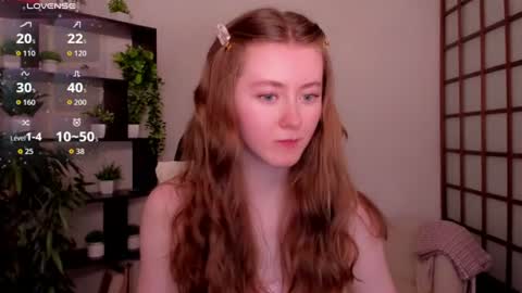 Snapshot of kate_cuddle chatting on 06/22/26, 03:25 Kate online show from 06/22/26, 03:25