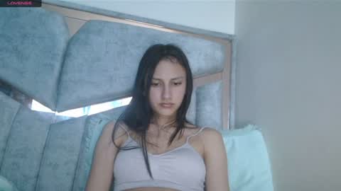 Snapshot of kate_davies chatting on 02/01/25, 10:55 kate online show from 02/01/25, 10:55