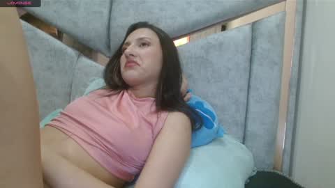 Snapshot of kate_davies chatting on 02/06/25, 01:16 kate online show from 02/06/25, 01:16