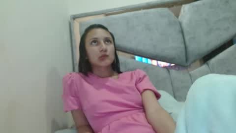 Snapshot of kate_davies chatting on 02/12/25, 03:29 kate online show from 02/12/25, 03:29