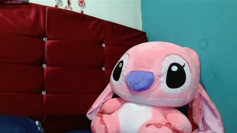 Snapshot of kate_davies chatting on 02/23/25, 11:25 kate online show from 02/23/25, 11:25