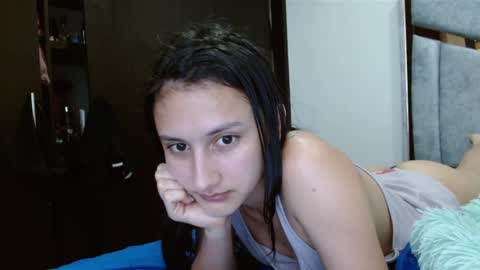 Snapshot of kate_davies chatting on 03/02/25, 09:22 kate online show from 03/02/25, 09:22