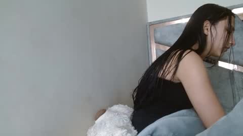 Snapshot of kate_davies chatting on 09/16/25, 10:11 kate online show from 09/16/25, 10:11