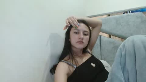 Snapshot of kate_davies chatting on 10/08/25, 11:13 kate online show from 10/08/25, 11:13