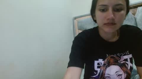 Snapshot of kate_davies chatting on 10/21/25, 12:00 kate online show from 10/21/25, 12:00