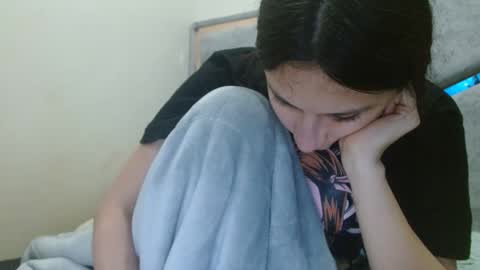 Snapshot of kate_davies chatting on 10/22/25, 12:33 kate online show from 10/22/25, 12:33