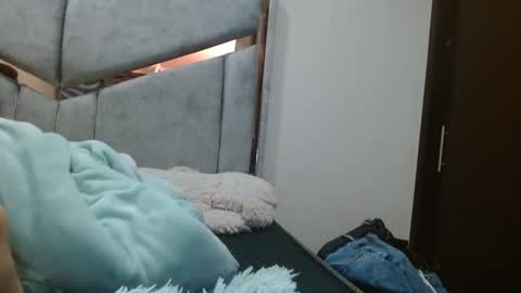 kate online show from 02/15/26, 11:56