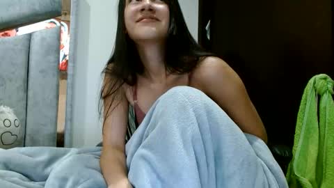 Snapshot of kate_davies chatting on 06/11/26, 02:53 kate online show from 06/11/26, 02:53