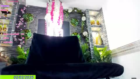 Snapshot of kate_dynasty chatting on 02/02/25, 10:24 kate_dynasty online show from 02/02/25, 10:24