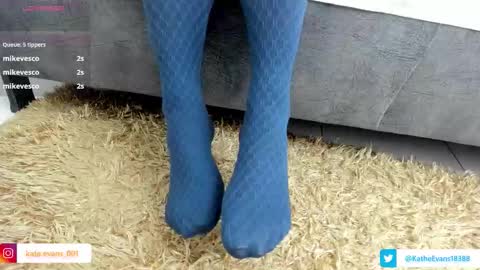 Kate Evans online show from 03/03/26, 01:17