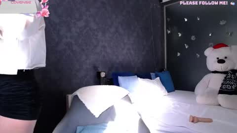 Snapshot of kate_jonson chatting on 05/07/26, 07:03 .Be kind and gentle with me and I will do my best for you. online show from 05/07/26, 07:03