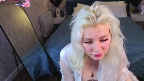 Snapshot of kate_krose chatting on 03/02/26, 07:15 Kate online show from 03/02/26, 07:15