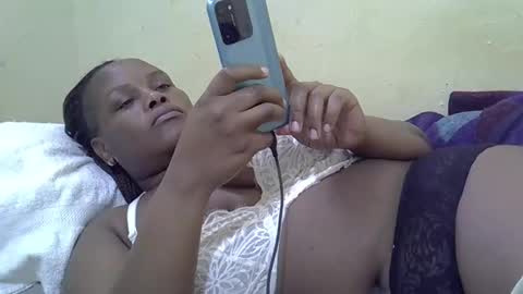 Snapshot of kate_melody5 chatting on 09/25/25, 06:06 kate_melody5 online show from 09/25/25, 06:06