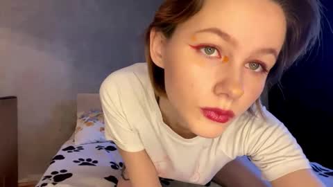 kate_mikki online show from 10/28/25, 03:10
