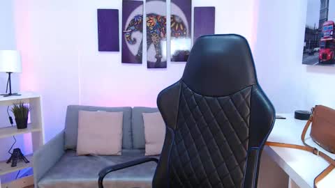 Kate  online show from 11/08/25, 11:10