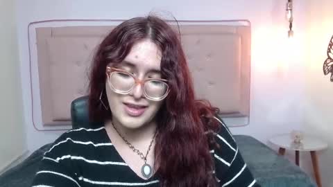 kate online show from 09/19/25, 11:49