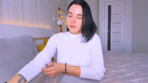 KATE online show from 02/11/25, 05:58