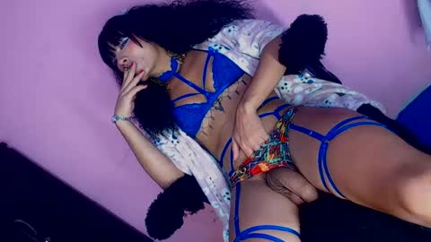 is secret for lovers online show from 02/13/25, 10:54