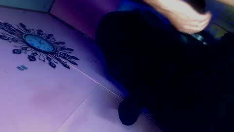 is secret for lovers online show from 02/25/25, 09:13