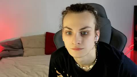 Snapshot of kate_sparkl chatting on 06/19/26, 07:17 kate_sparkl online show from 06/19/26, 07:17