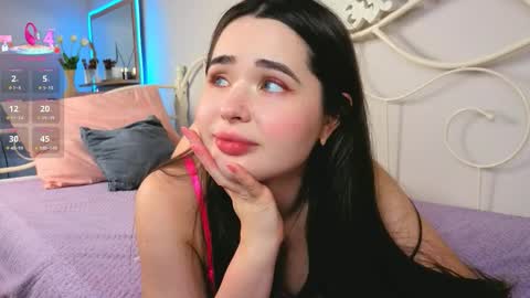 Kate online show from 09/15/25, 03:23