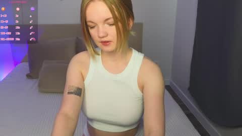 Snapshot of katebunnys chatting on 05/11/26, 04:18 katebunnys online show from 05/11/26, 04:18