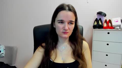 Kate  online show from 01/18/26, 08:40