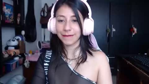 Kateeen18 online show from 11/27/25, 07:49