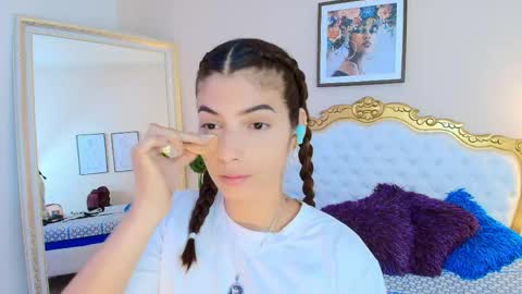 katee Martinez online show from 04/22/26, 07:26