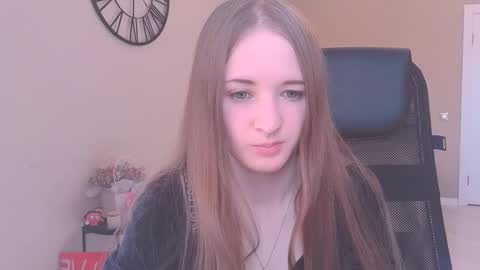 katekayer online show from 09/25/25, 08:40