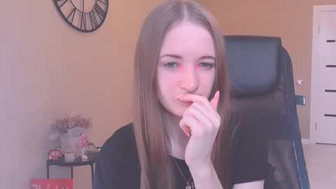 katekayer online show from 10/03/25, 09:06