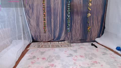 katelinpepperworth online show from 04/04/26, 10:35