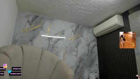 Im Katherine but call me Kate  online show from 09/25/25, 12:20