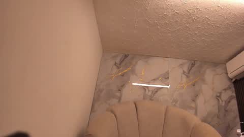 Im Katherine but call me Kate  online show from 02/11/26, 11:59